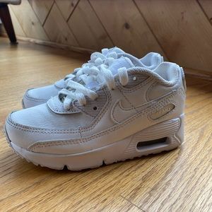Kids Nike Air Max EUC